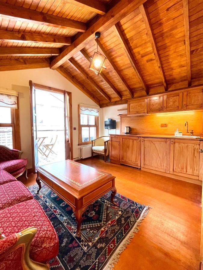 Authentic Turkish Home Family Room Стамбул Экстерьер фото
